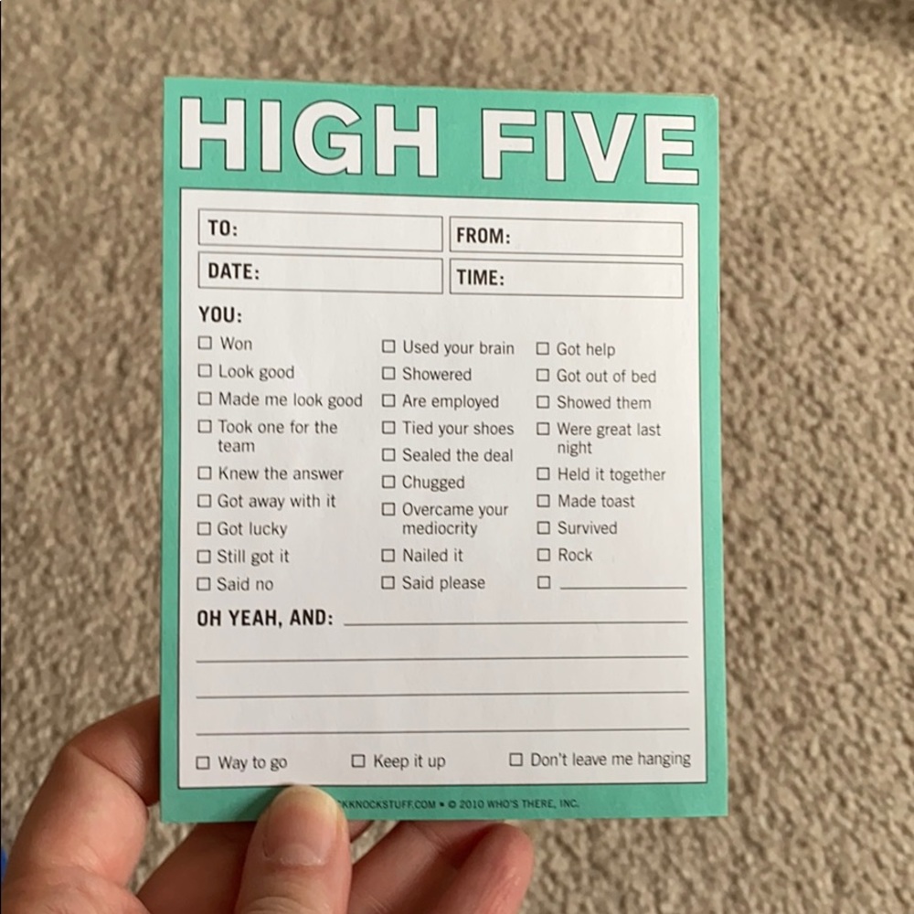 LAST CHANCE ⏳⏳ 4/10$ Knock knock high five notes.